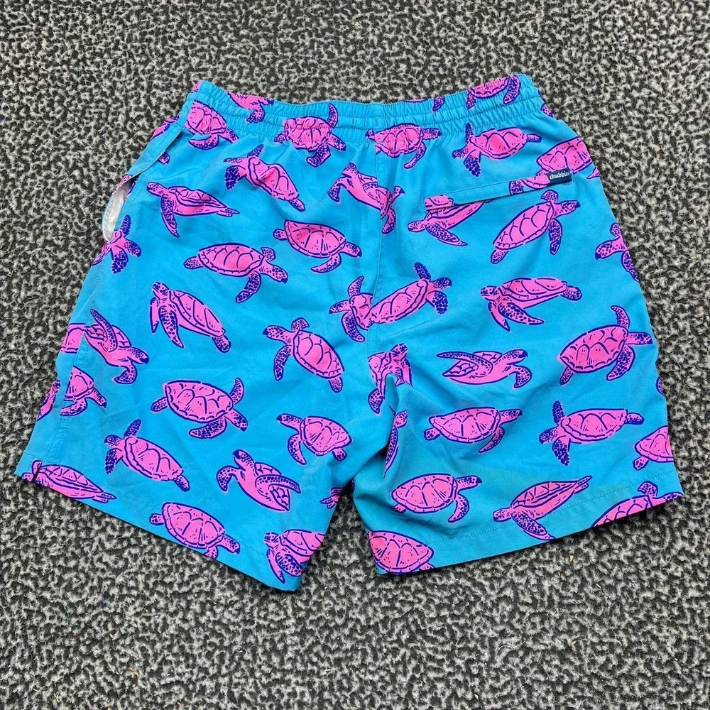 Chubbies Shorts Men 28 Blue Pink Sea Turtle Print Swim Trunks Board